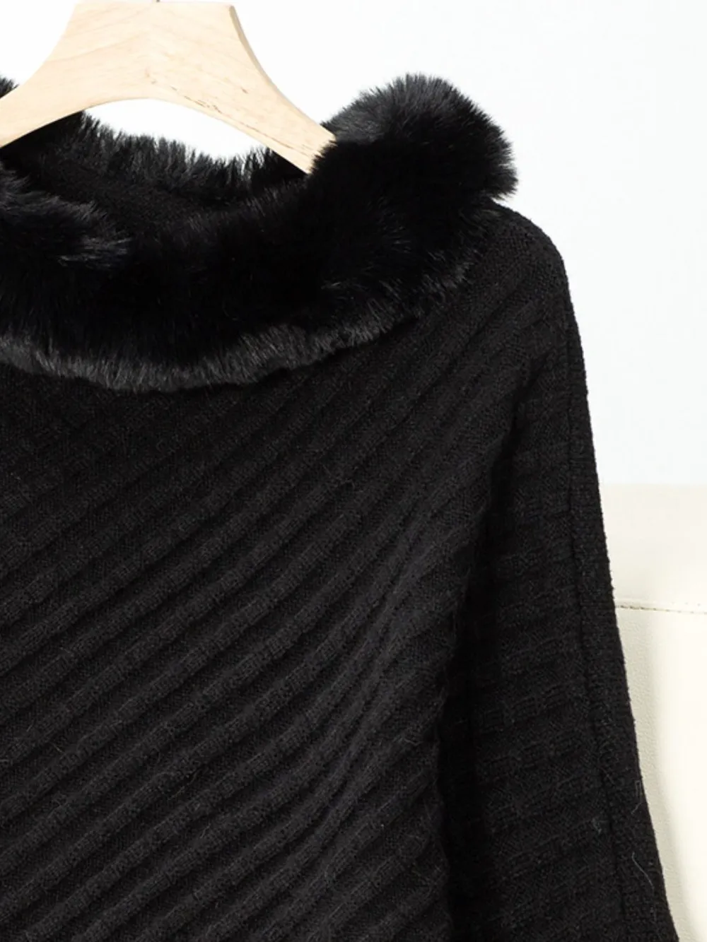 Fuzzy Trim Texture Three-Quarter Sleeve Poncho, image 18