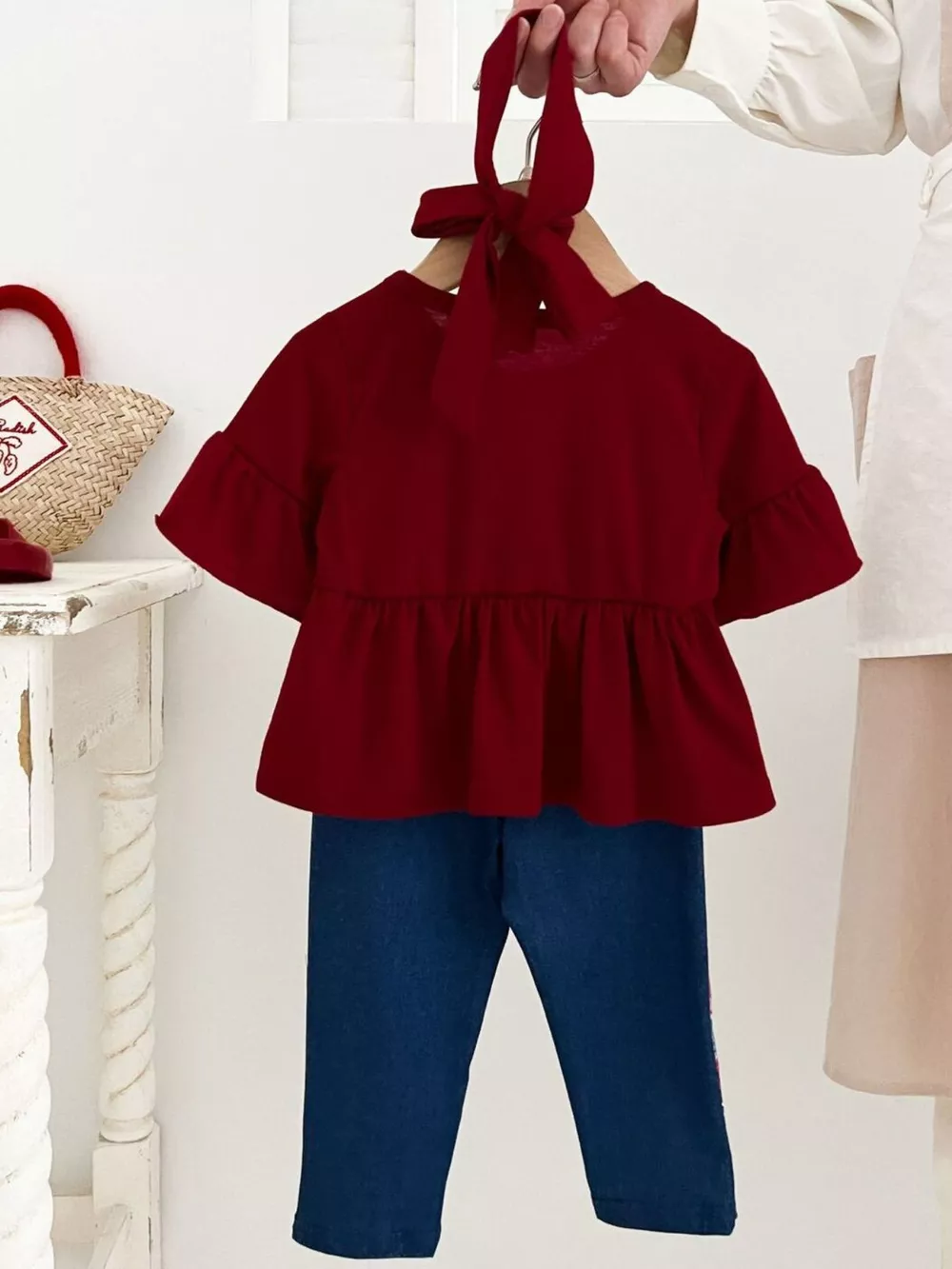 Children's Ruffle Sleeve Top & Floral Patch Pants Set, image 2