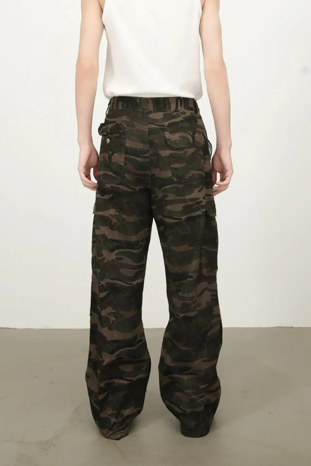Men's Camouflage Jeans with Cargo Pockets, image 3