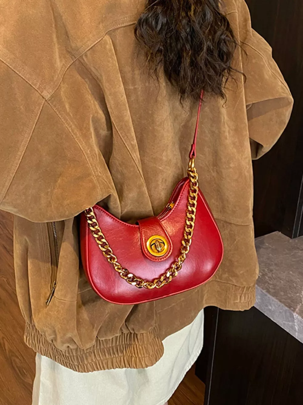 Chain Accent Shoulder Bag, image 8