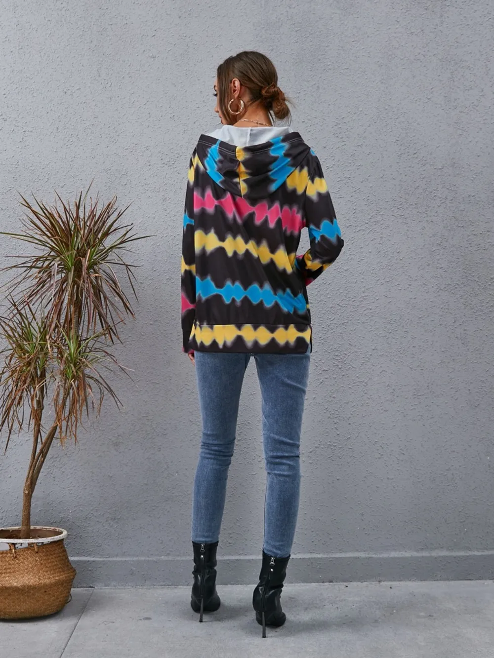 Contrast Quarter Zip Dropped Shoulder Hoodie, image 2