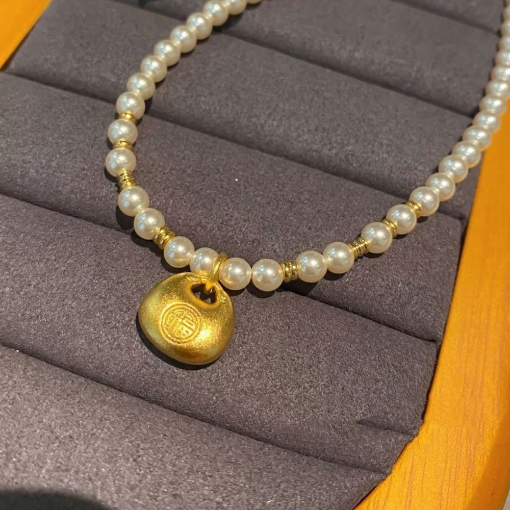 Pearl Necklace with Golden Pendant, image 5