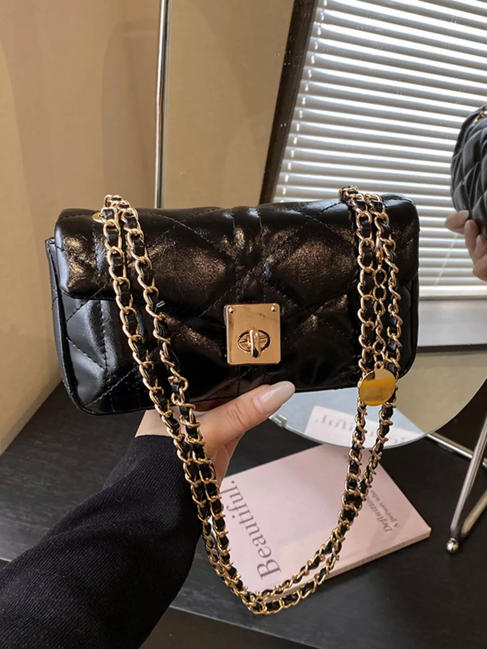 Quilted Chain Strap Crossbody Bag, image 4