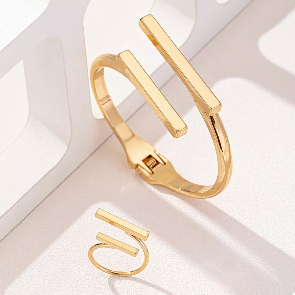 Adjustable 18K Gold-Plated Modern Bar Bracelet and Ring Jewelry Set, image 3