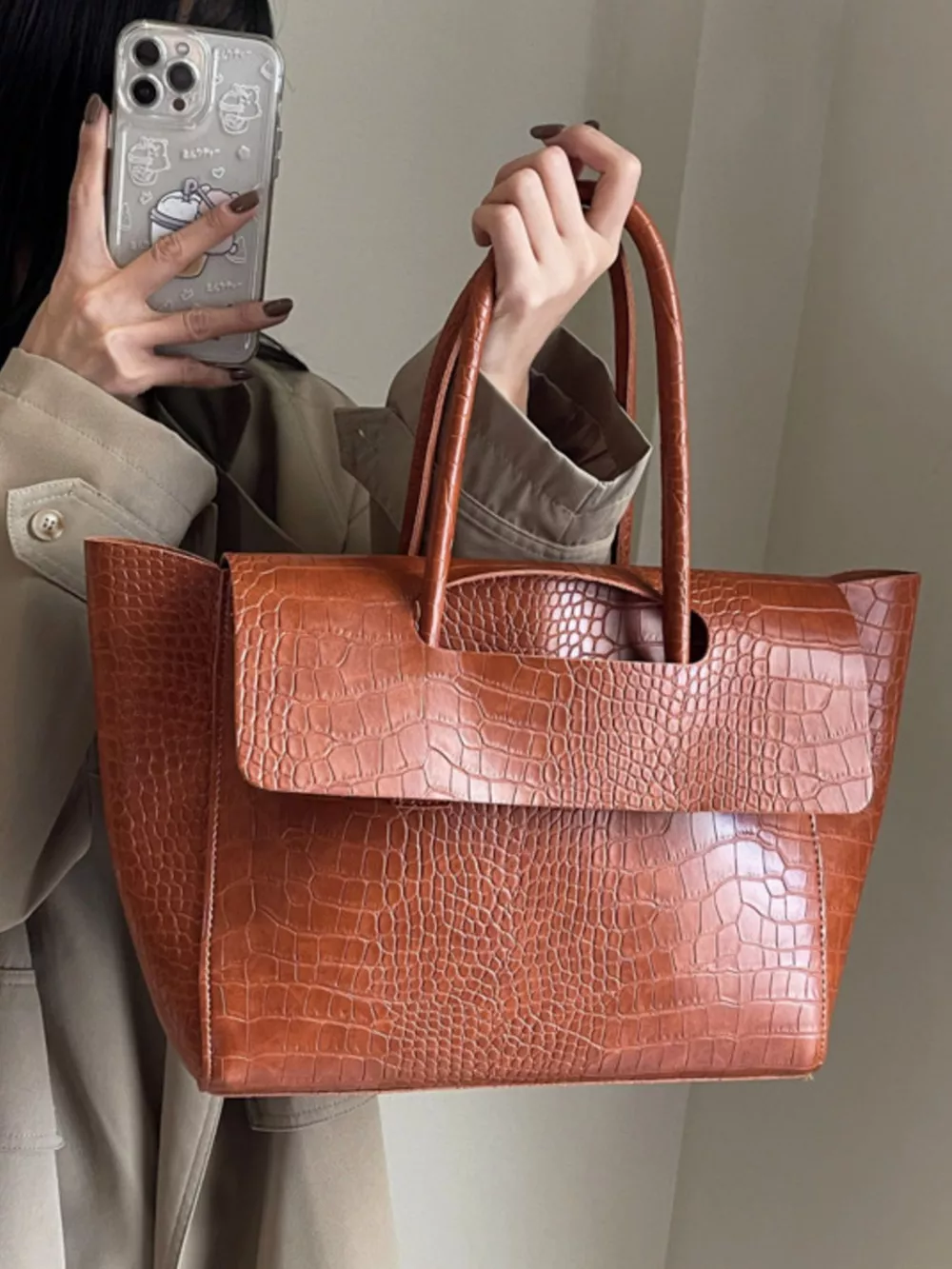 Crocodile-Embossed Shoulder Bag, image 6
