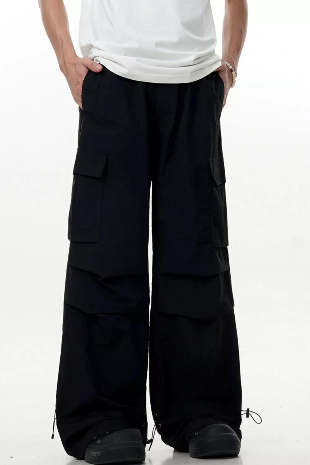 Men's Loose Fit Multi-Pocket Cargo Pants, image 2