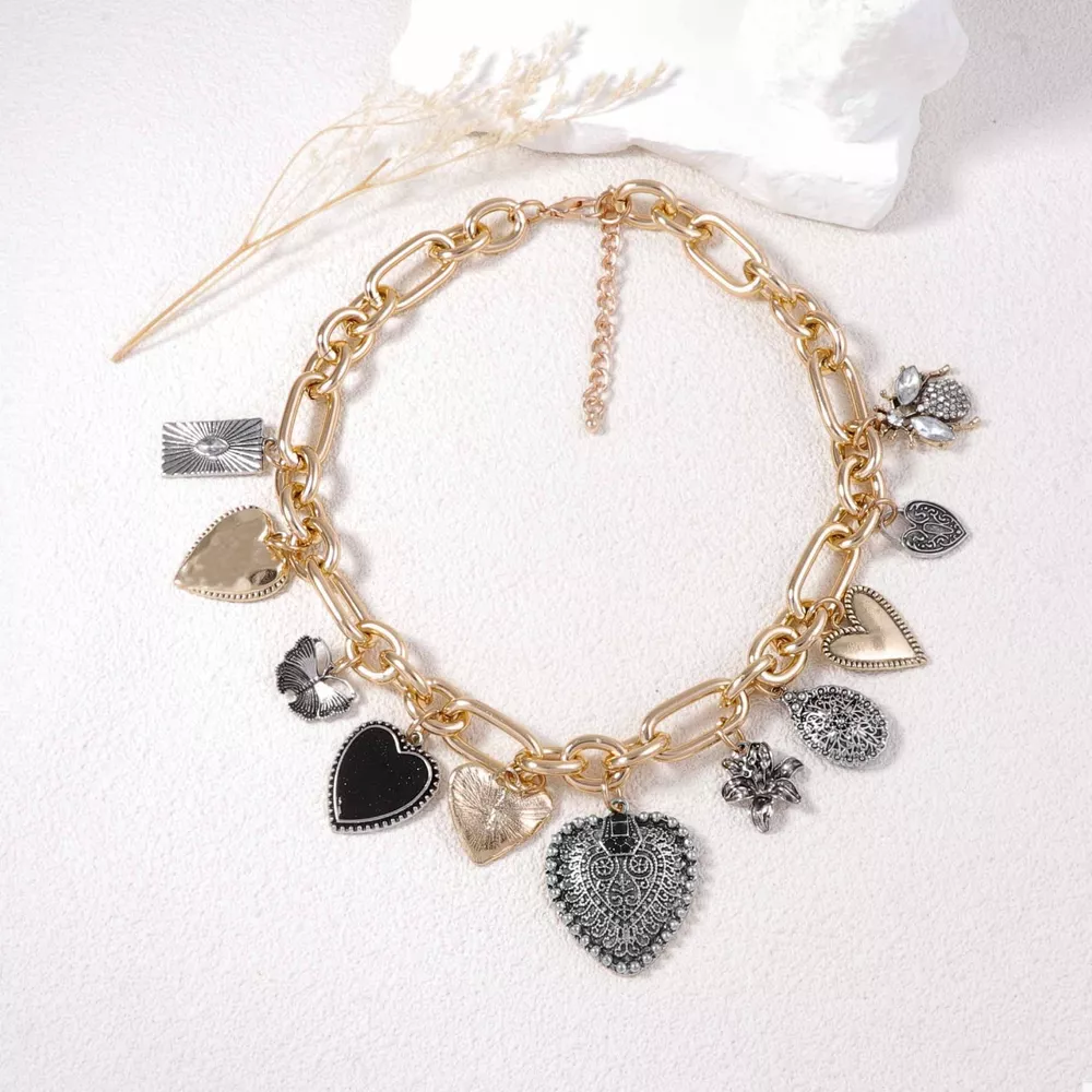 18K Gold-Plated Alloy Heart Charm Chain Statement Necklace