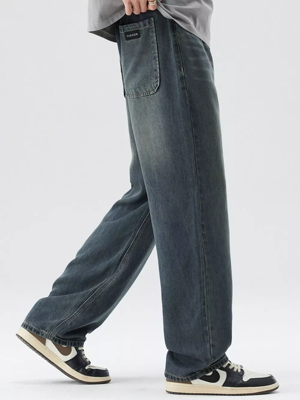 Men's Washed Wide Leg Relaxed Fit Jeans, image 10