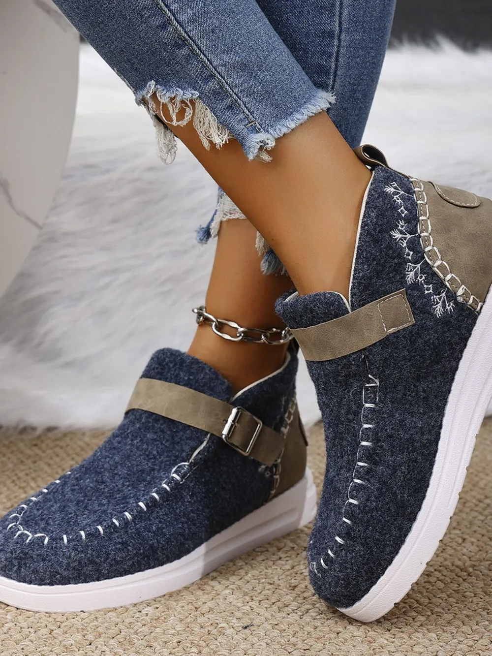 Contrast Round Toe Buckle Sneakers, image 9