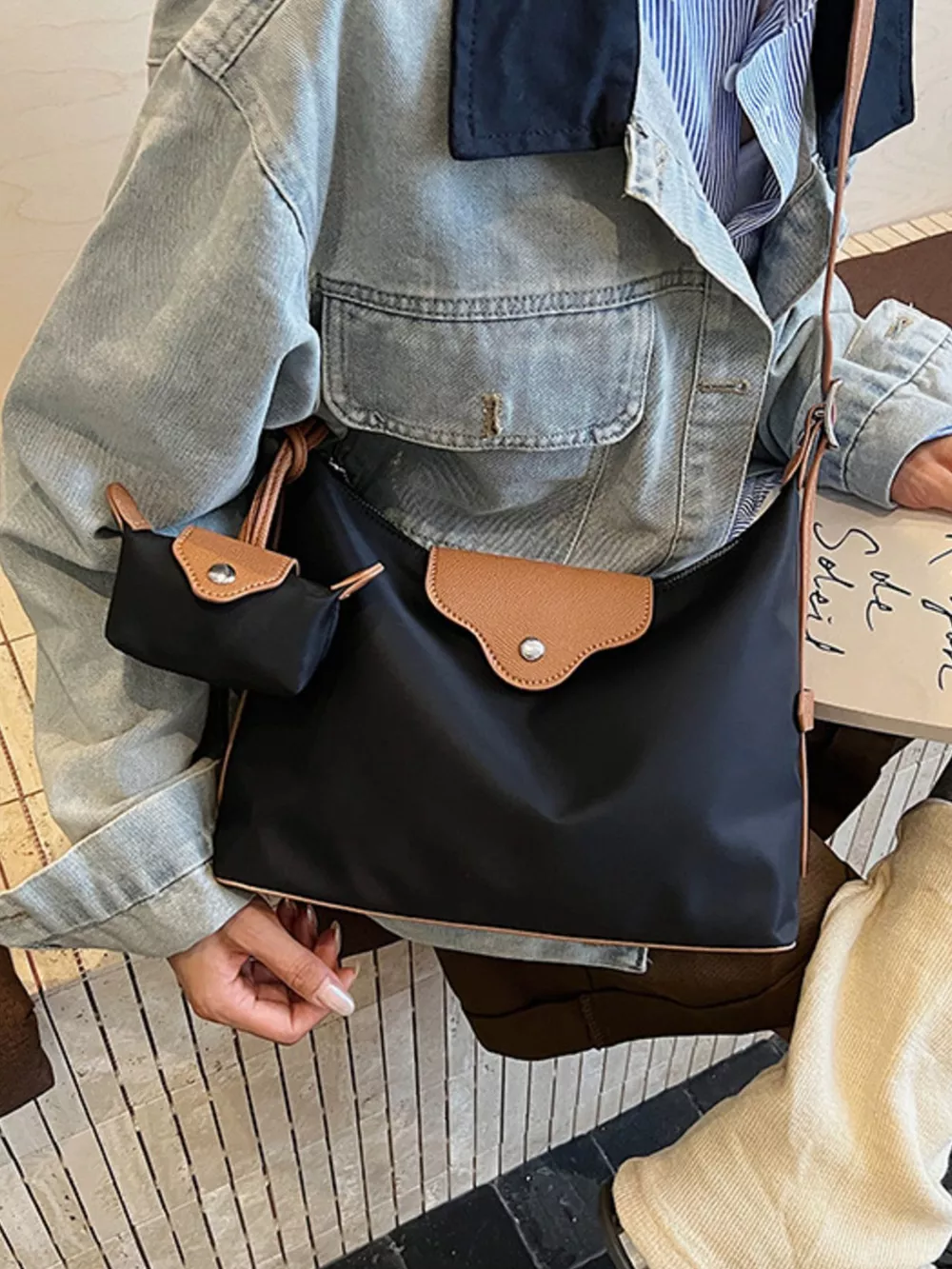 Hobo Crossbody Bag with Coin Purse, image 11