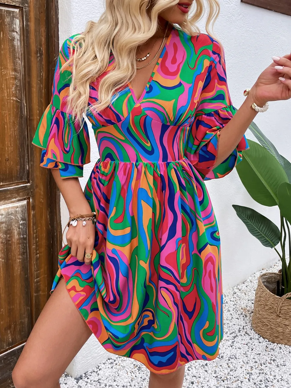 Ruffled Printed V-Neck Half Sleeve Mini Dress, image 3
