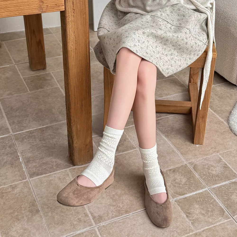 Stirrup Textured Socks, image 7