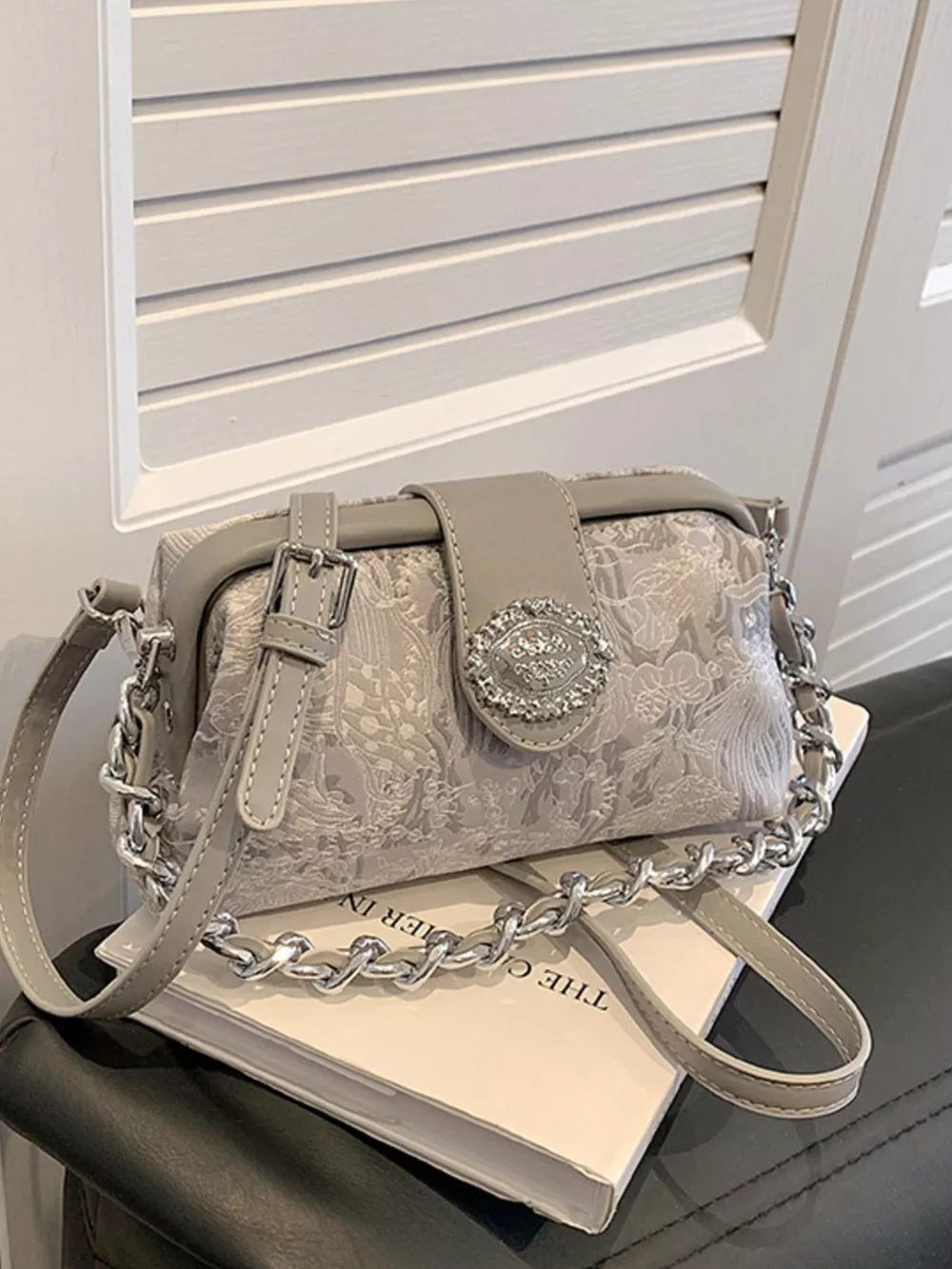 Embroidered Chain Crossbody Bag, image 4