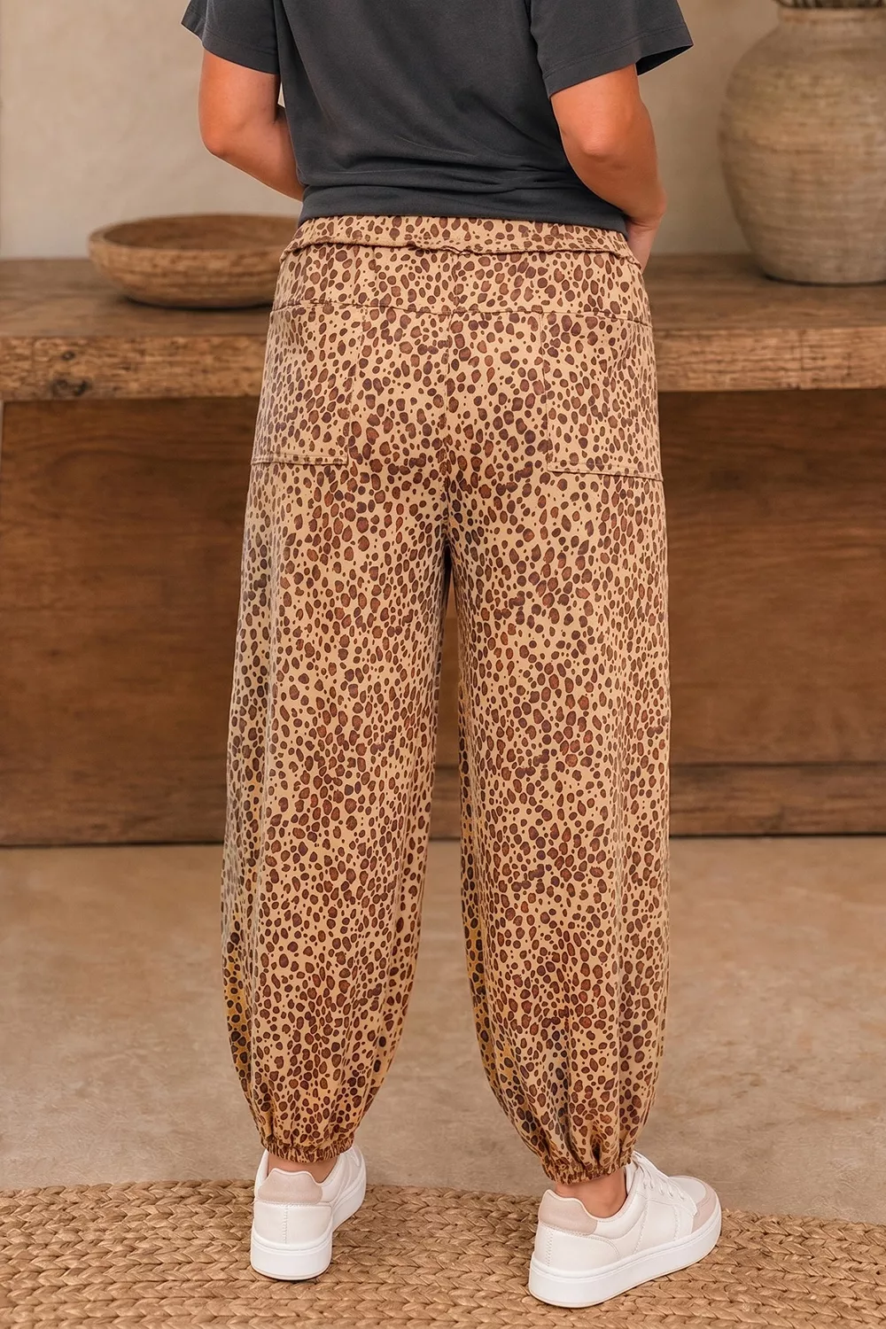 Leopard Print Drawstring Waist Patch Pockets Pants, image 2