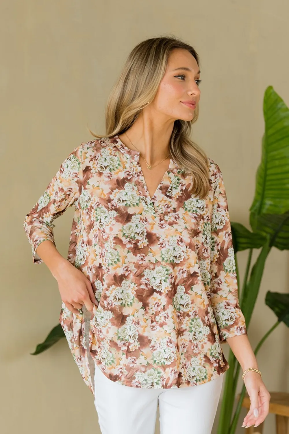 Full Size Wrinkle-Free Floral Notched Top, image 3