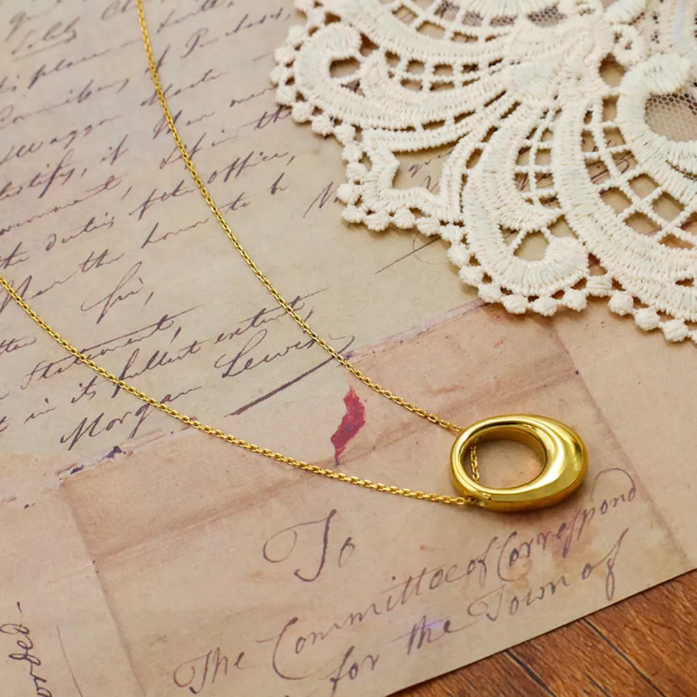 18K Gold-Plated Oval Pendant Necklace, image 4