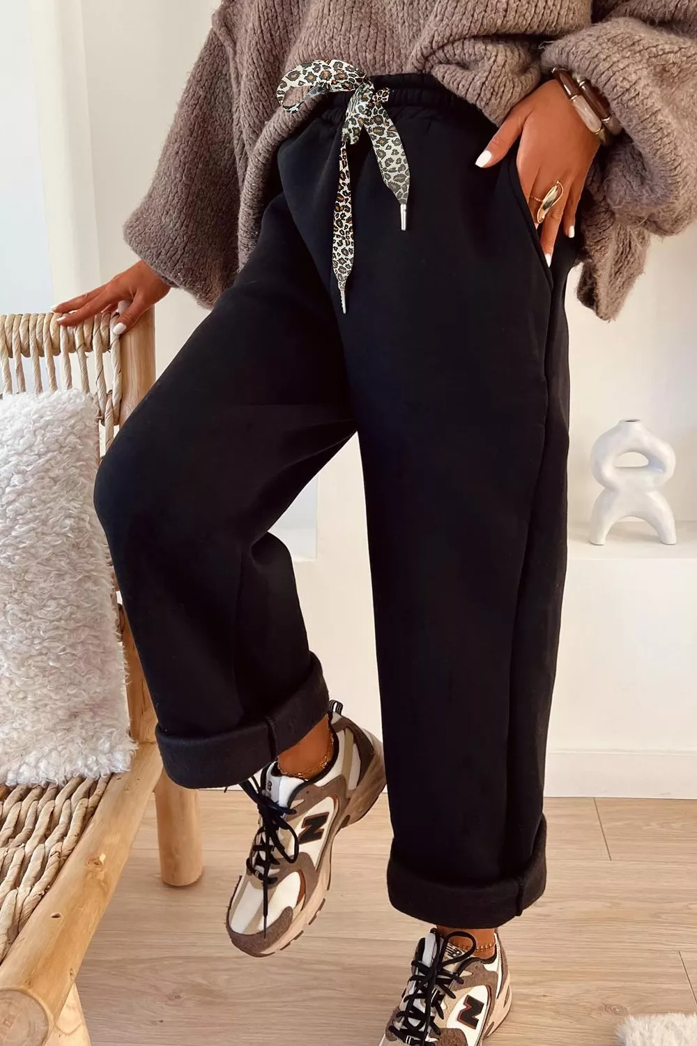 High-Waisted Straight Pants with Drawstring, image 3