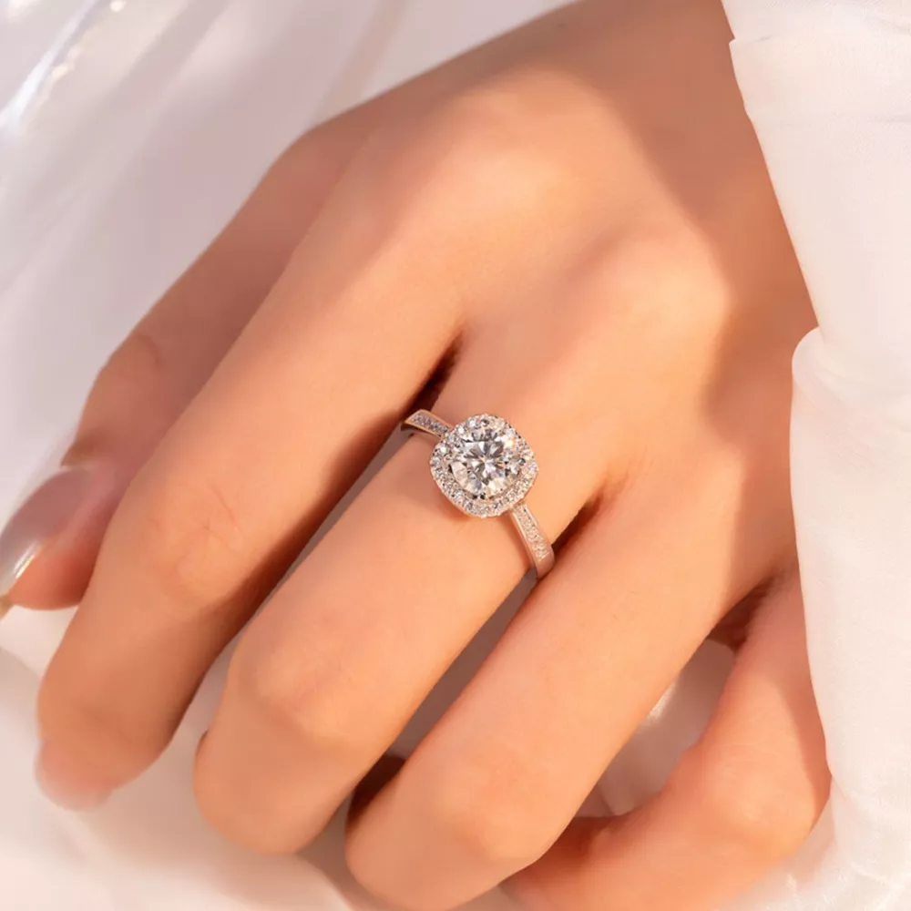 2 Carat Moissanite 925 Sterling Silver Ring, image 6