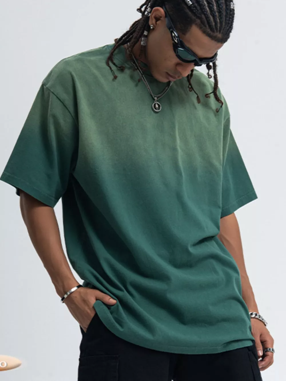 Men's Gradient Round Neck Oversized T-Shirt