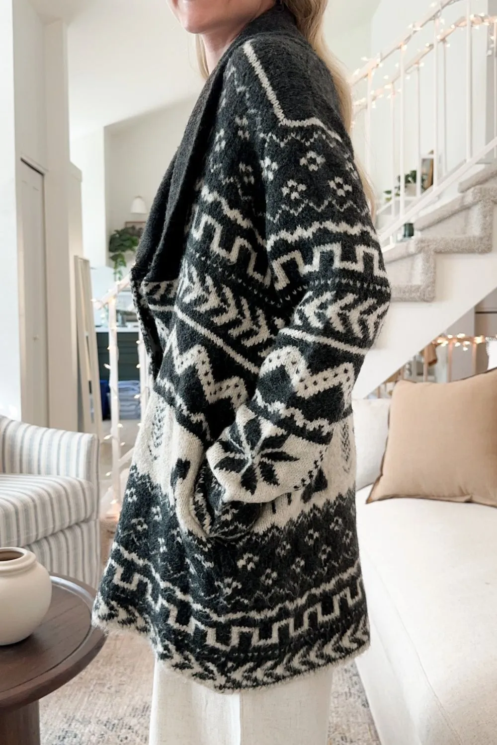 Snowflakes Collared Neck Long Sleeve Cardigan, image 2