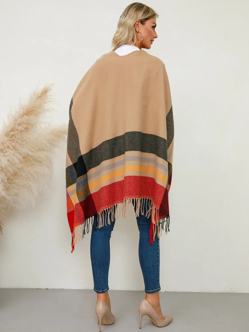 Fringe Contrast Plaid Poncho, image 5