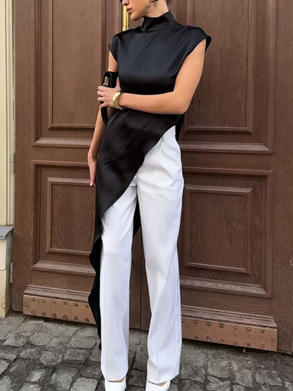 Asymmetrical Hem Turtleneck Blouse