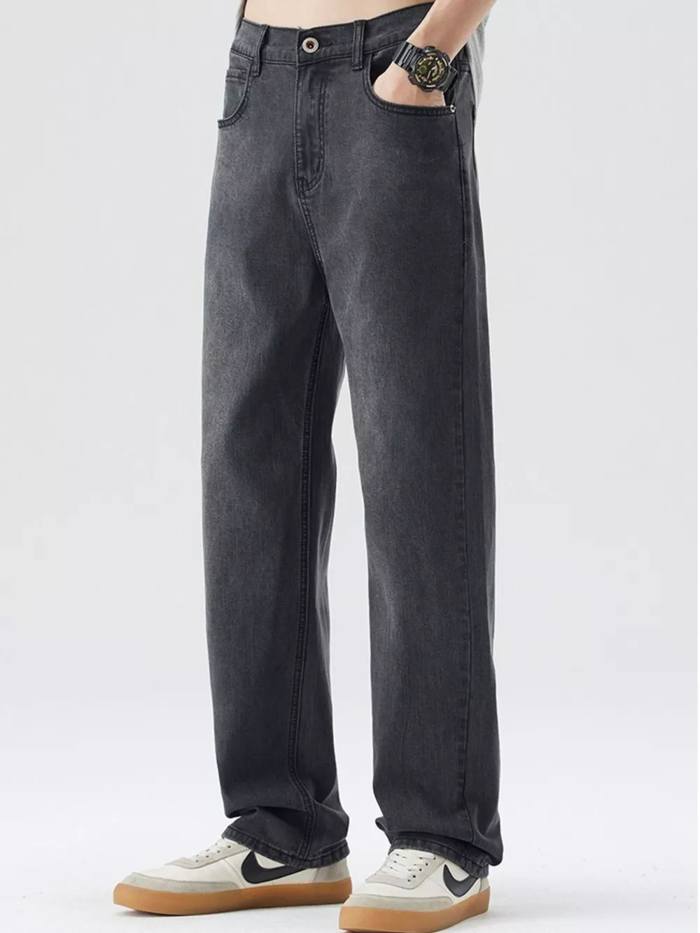 Men's Wide Leg Jeans with Pockets