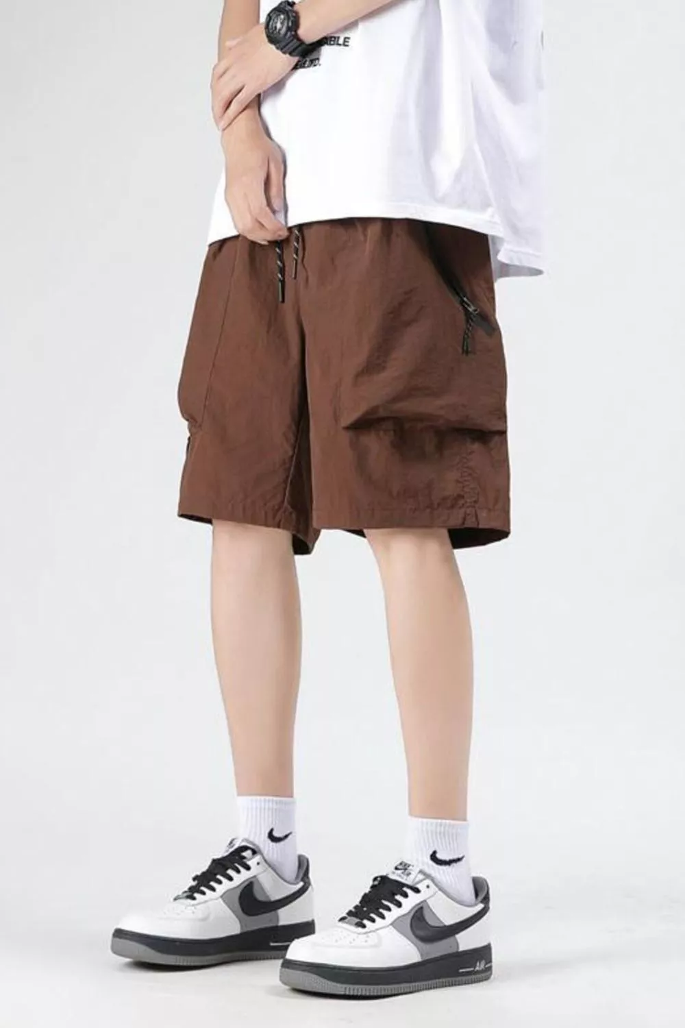 Men's Plus Size Cargo Pocket Relaxed Fit Shorts, image 2