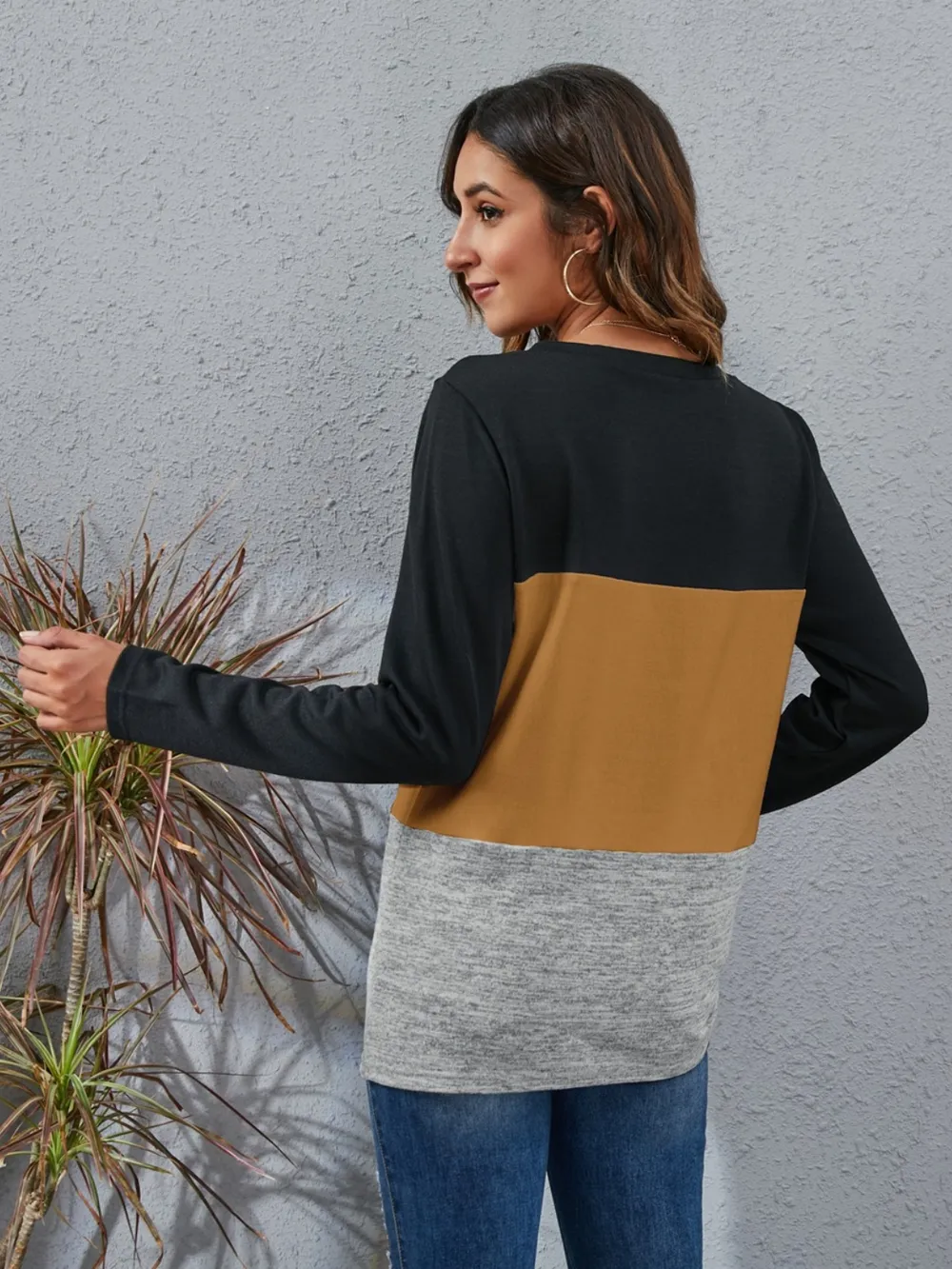 Color Block Round Neck Long Sleeve T-Shirt, image 17