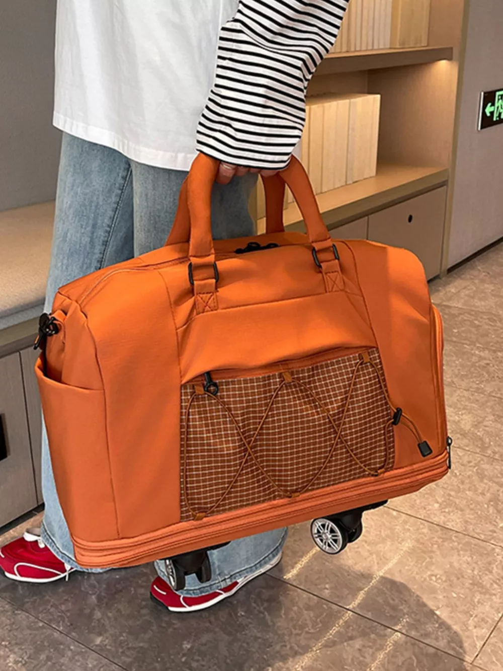 Expandable Rolling Duffel Bag, image 10
