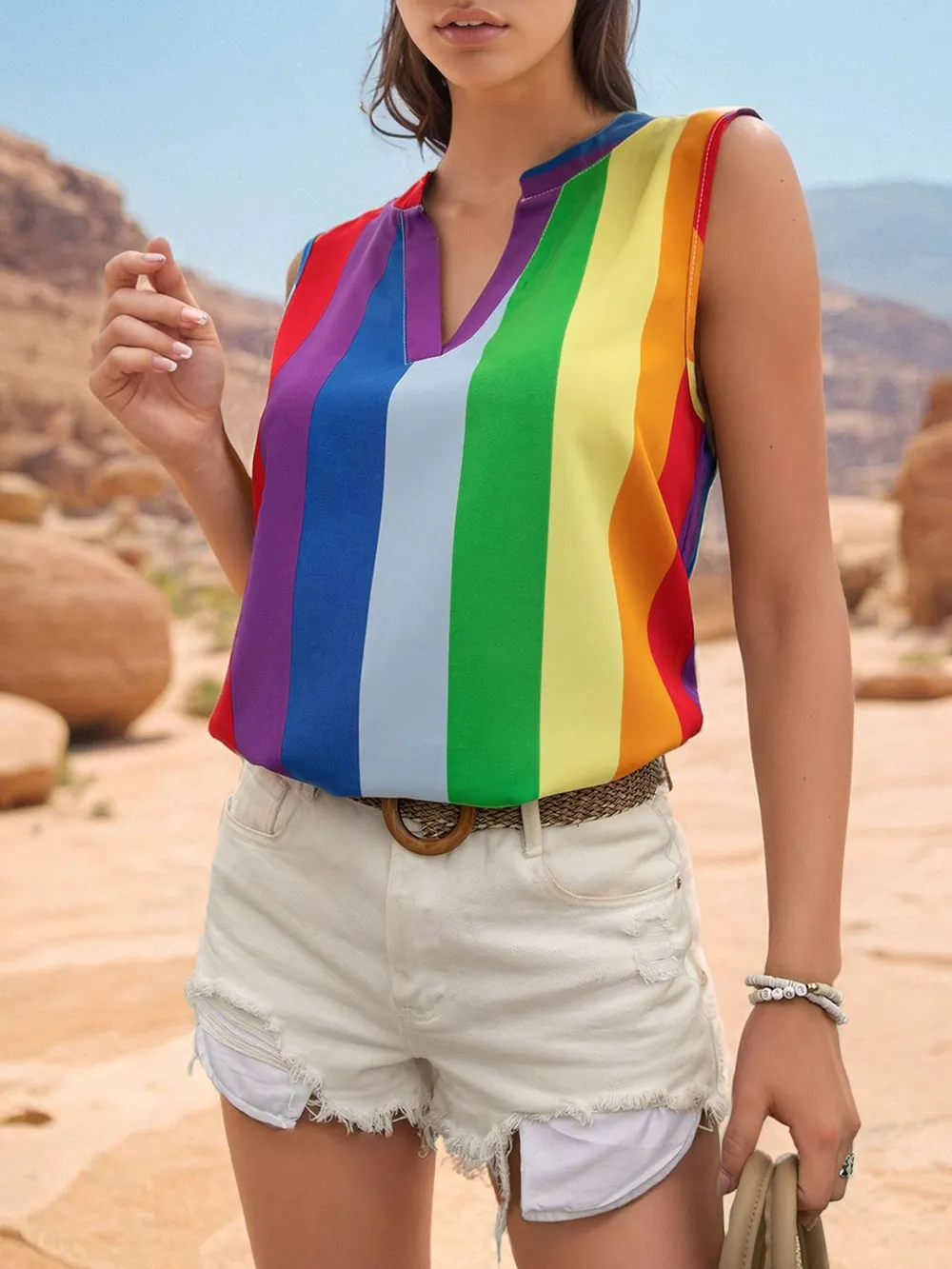 Color Block Notched Sleeveless Top, image 3