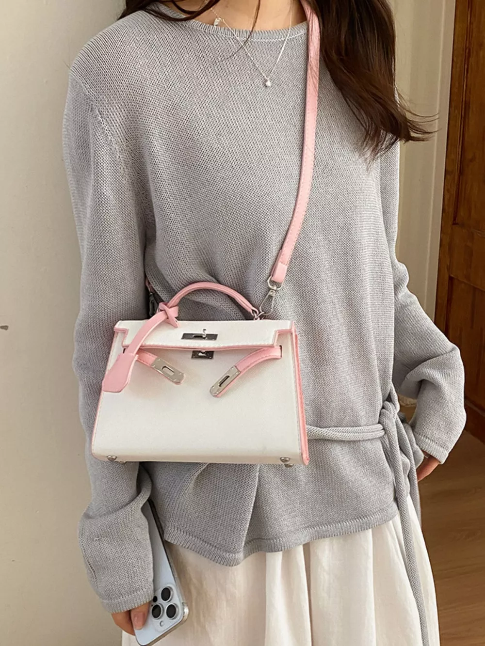 Contrast Trimmed Top-Handle Crossbody Bag, image 2