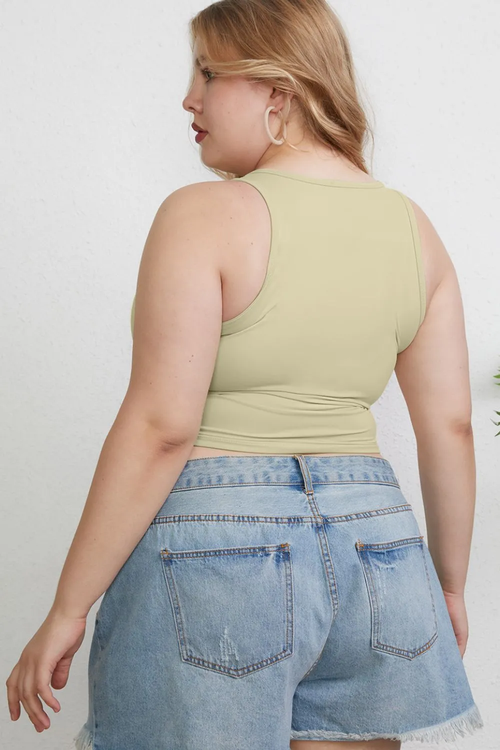 Full Size Round Neck Slim Tank, image 15