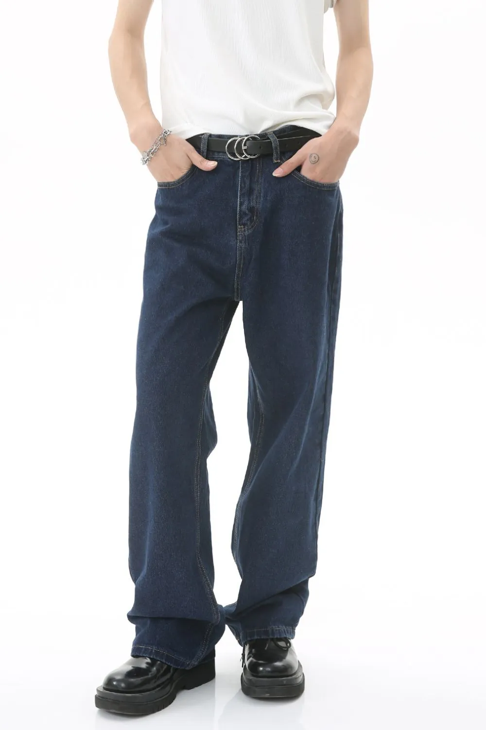 Men's Mid Rise Straight Leg Jeans