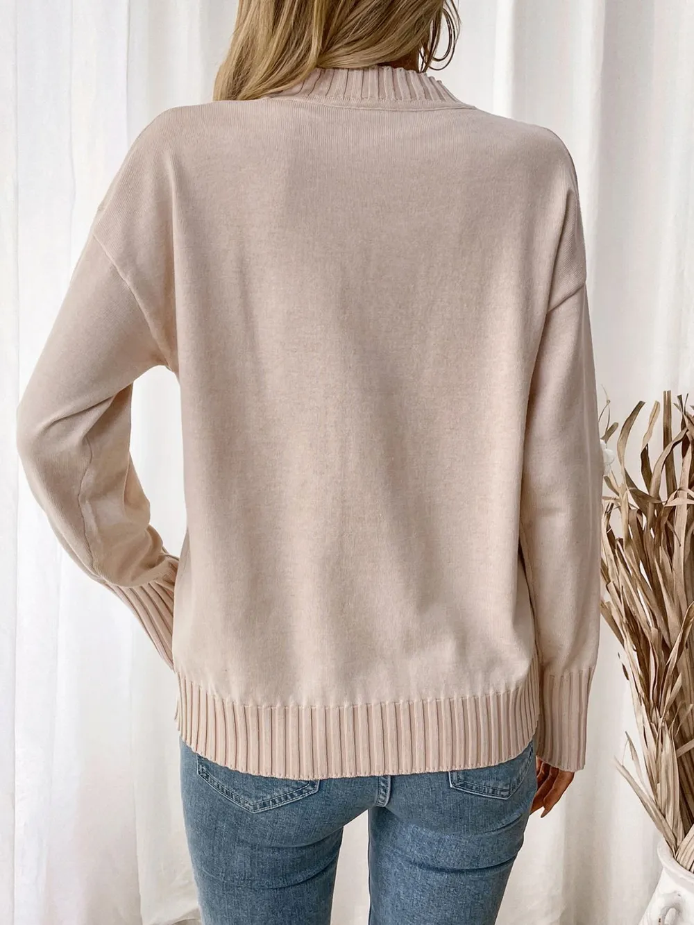 Flower Round Neck Long Sleeve Sweater, image 4