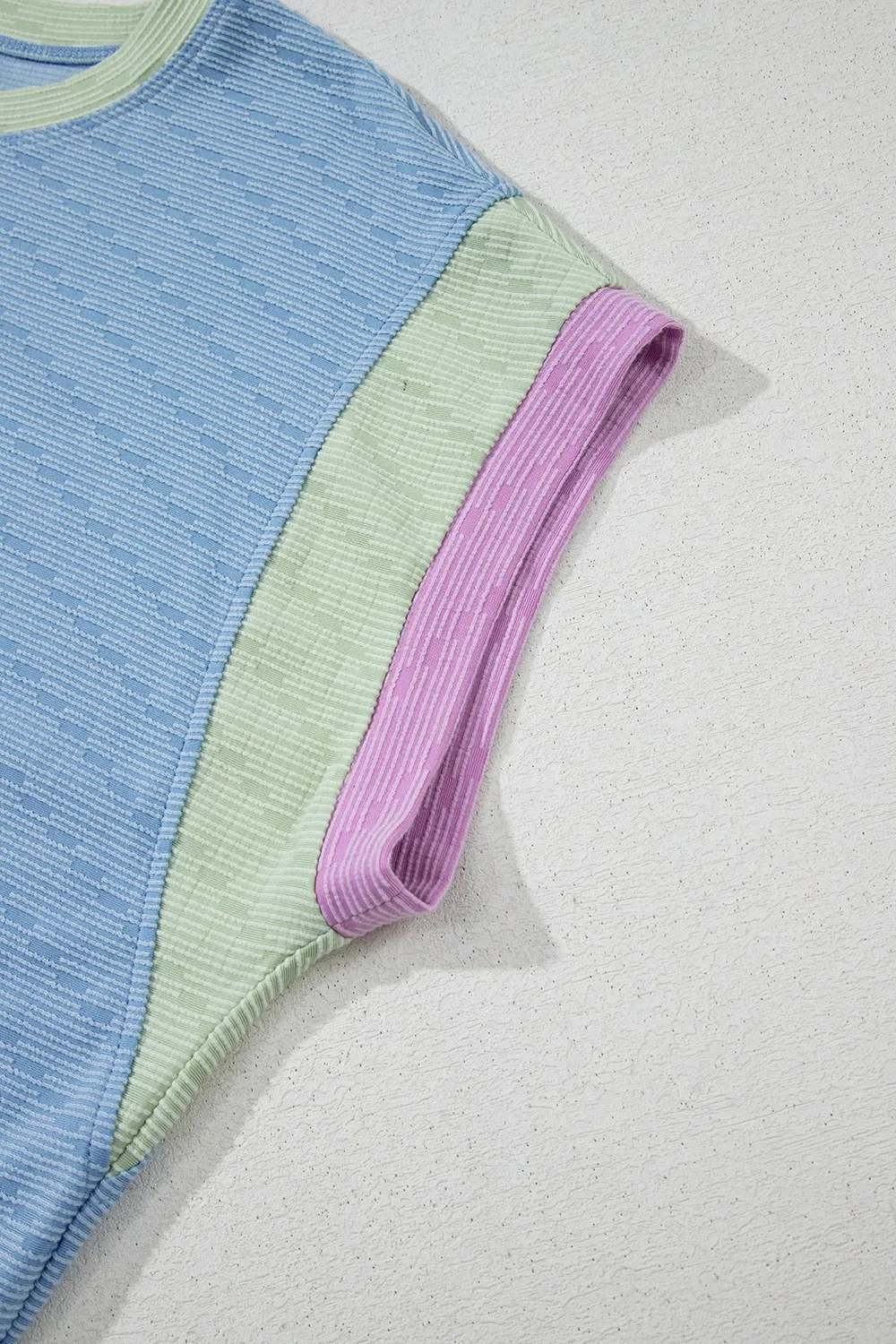 Contrast Round Neck Top and Shorts Set, image 7