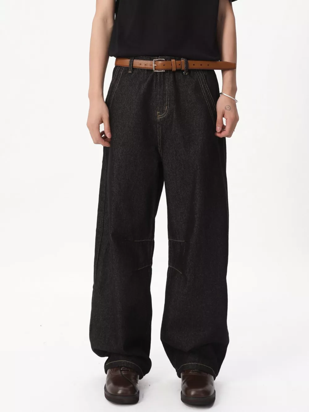 Men's Wide-Leg Jeans, image 2