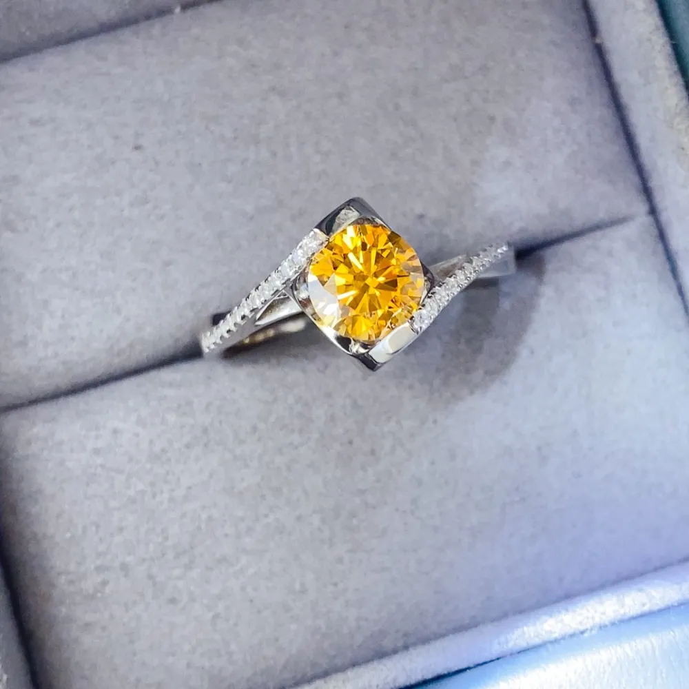 1 Carat Moissanite 925 Sterling Silver Ring, image 2