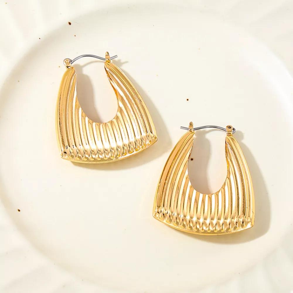 18K Gold-Plated Alloy Ribbed Triangular Hoop Earrings, image 2