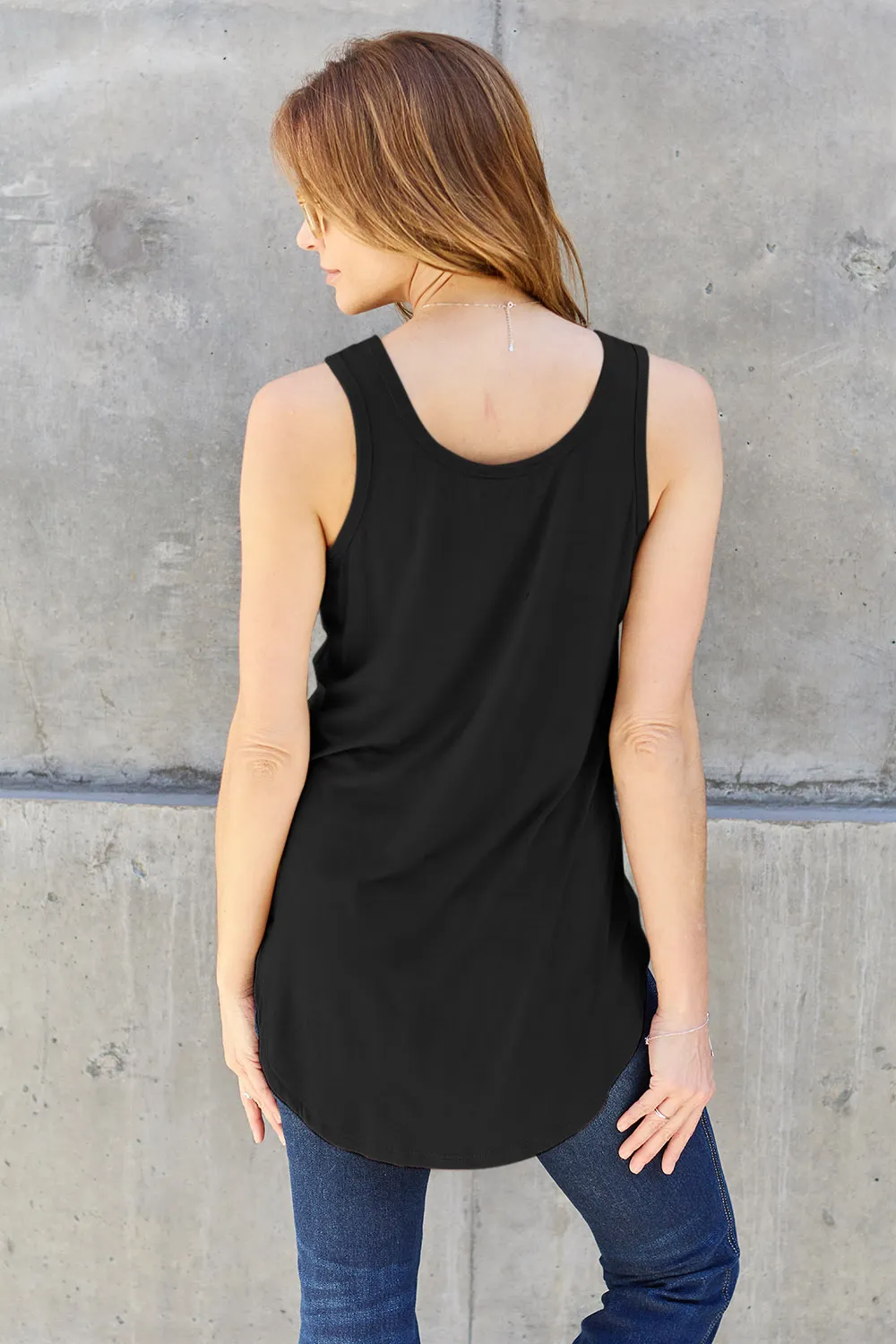 Full Size Round Neck Curved Hem Tank, image 14