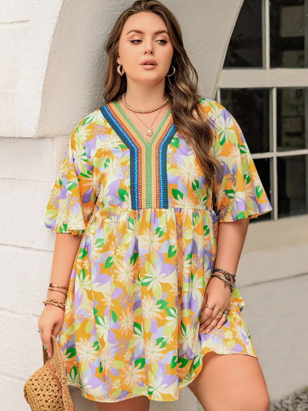 Plus Size Printed V-Neck Half Sleeve Mini Dress, image 4