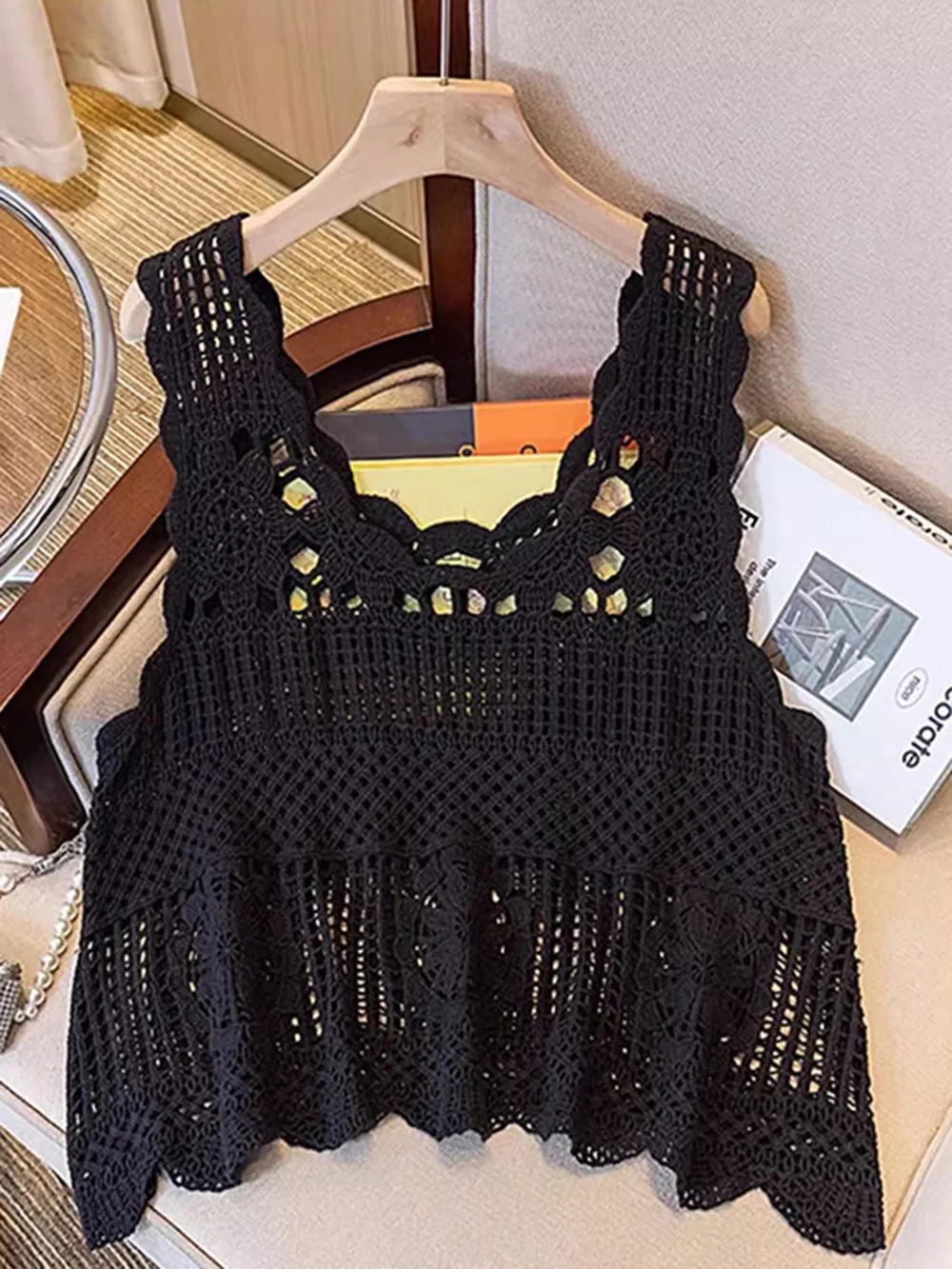 Openwork Scoop Neck Tank, image 13