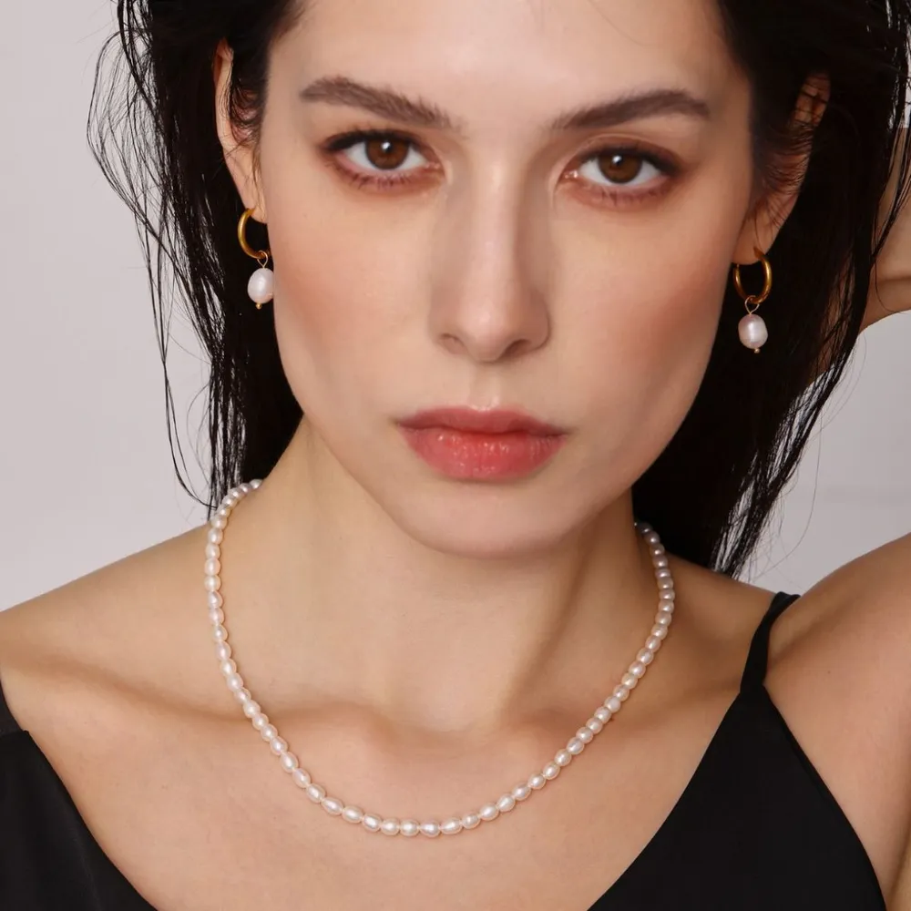 Pearl Necklace, Bracelet and Earrings 4-Piece Jewelry Set, image 3
