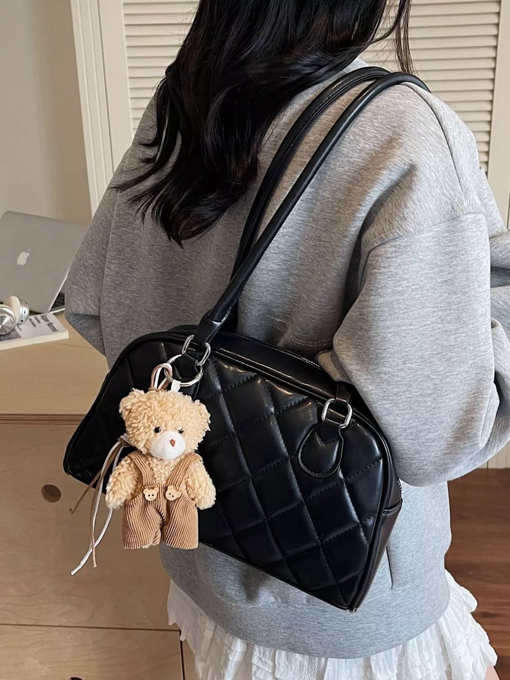 Quilted Leather Shoulder Bag, image 6