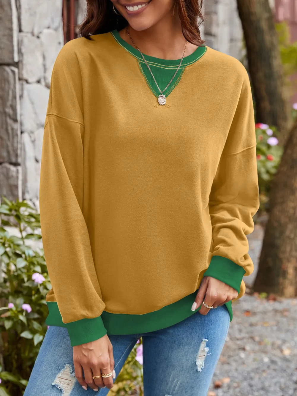 Contrast Round Neck Long Sleeve Sweatshirt, image 2