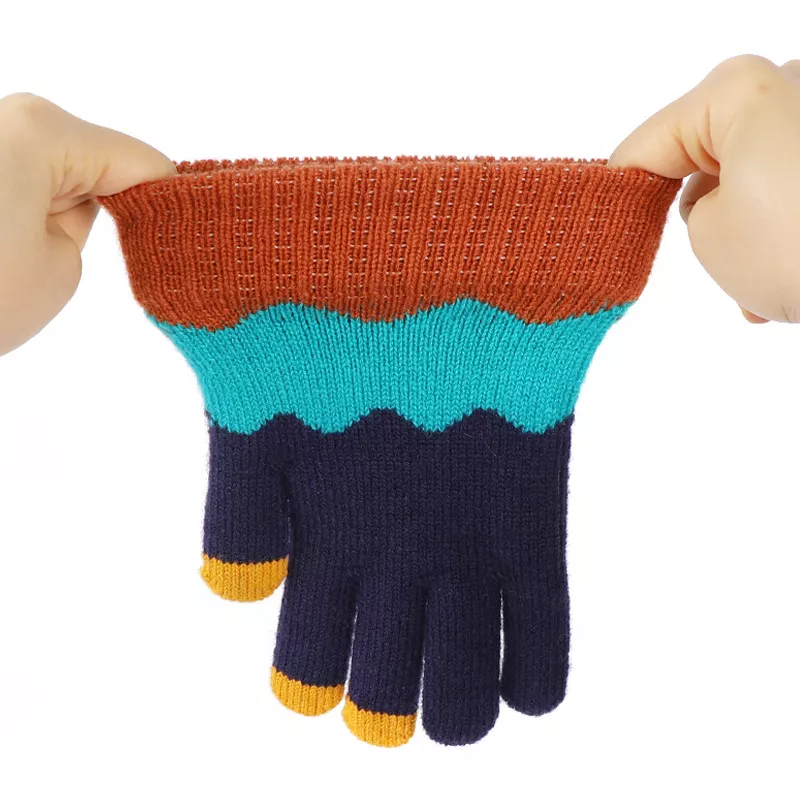Colorful Knitted Touchscreen Gloves, image 6