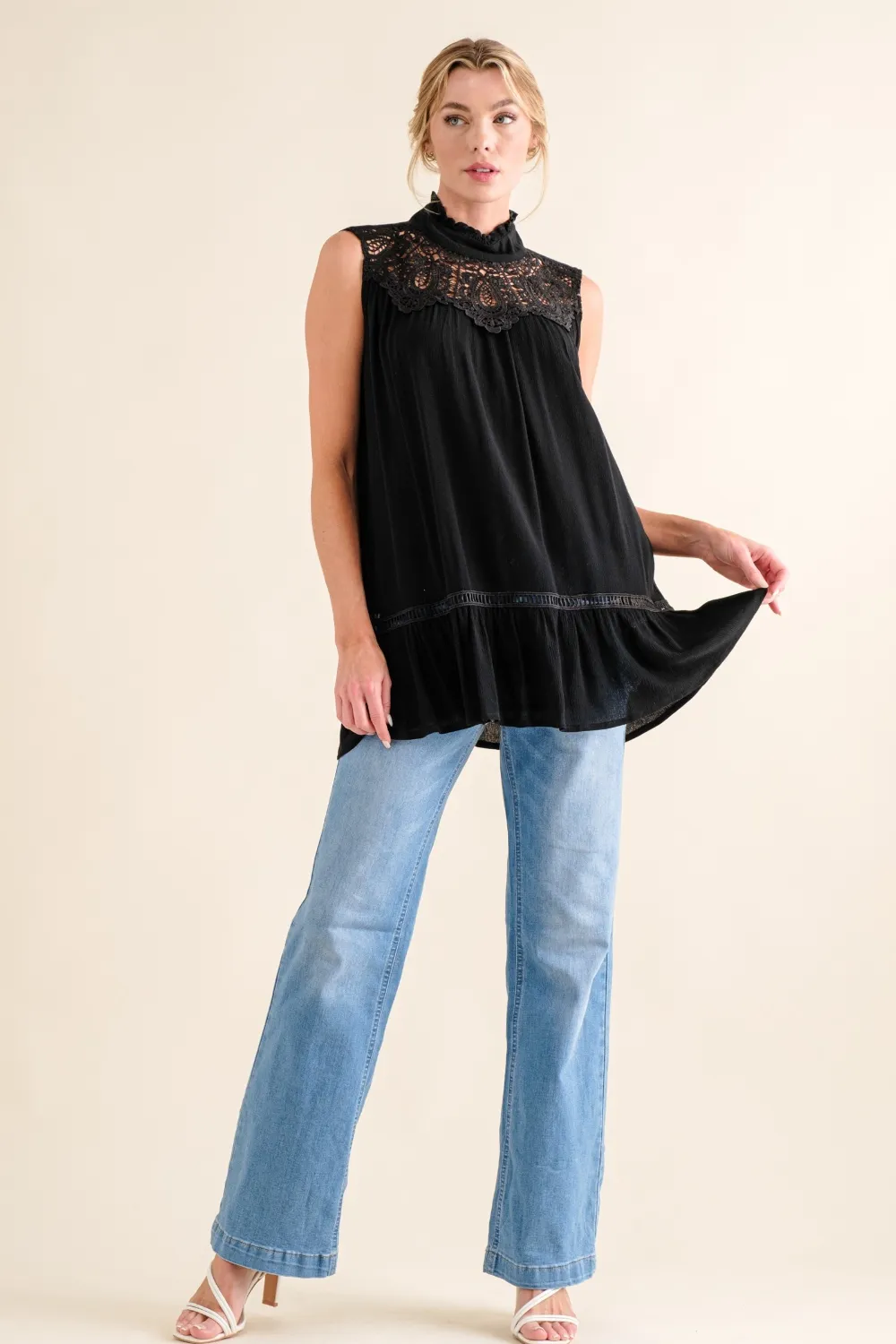 Lace Detail Sleeveless Ruffled Top, image 4