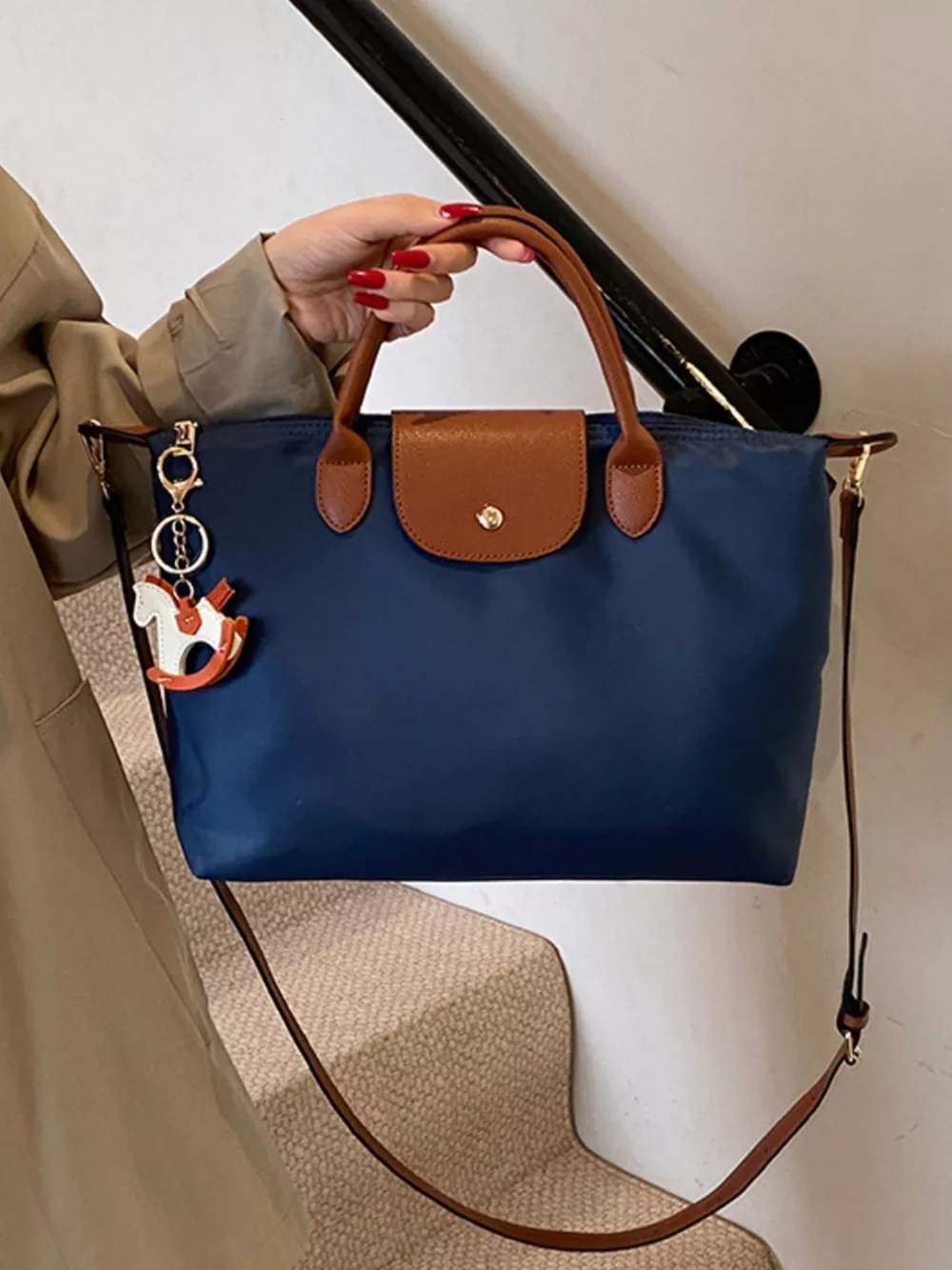 Foldable Lightweight Nylon Handbag, image 4