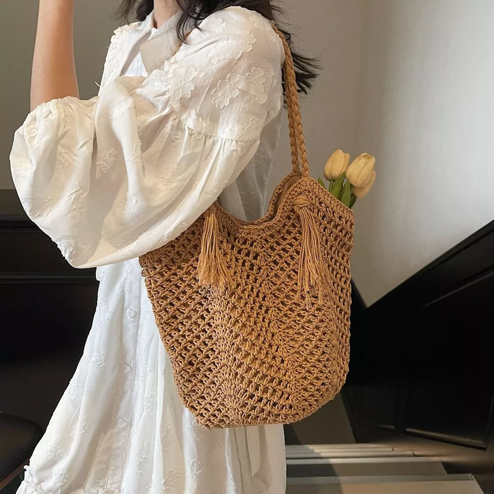 Crochet Shoulder Bag with Tassel Accents, image 3