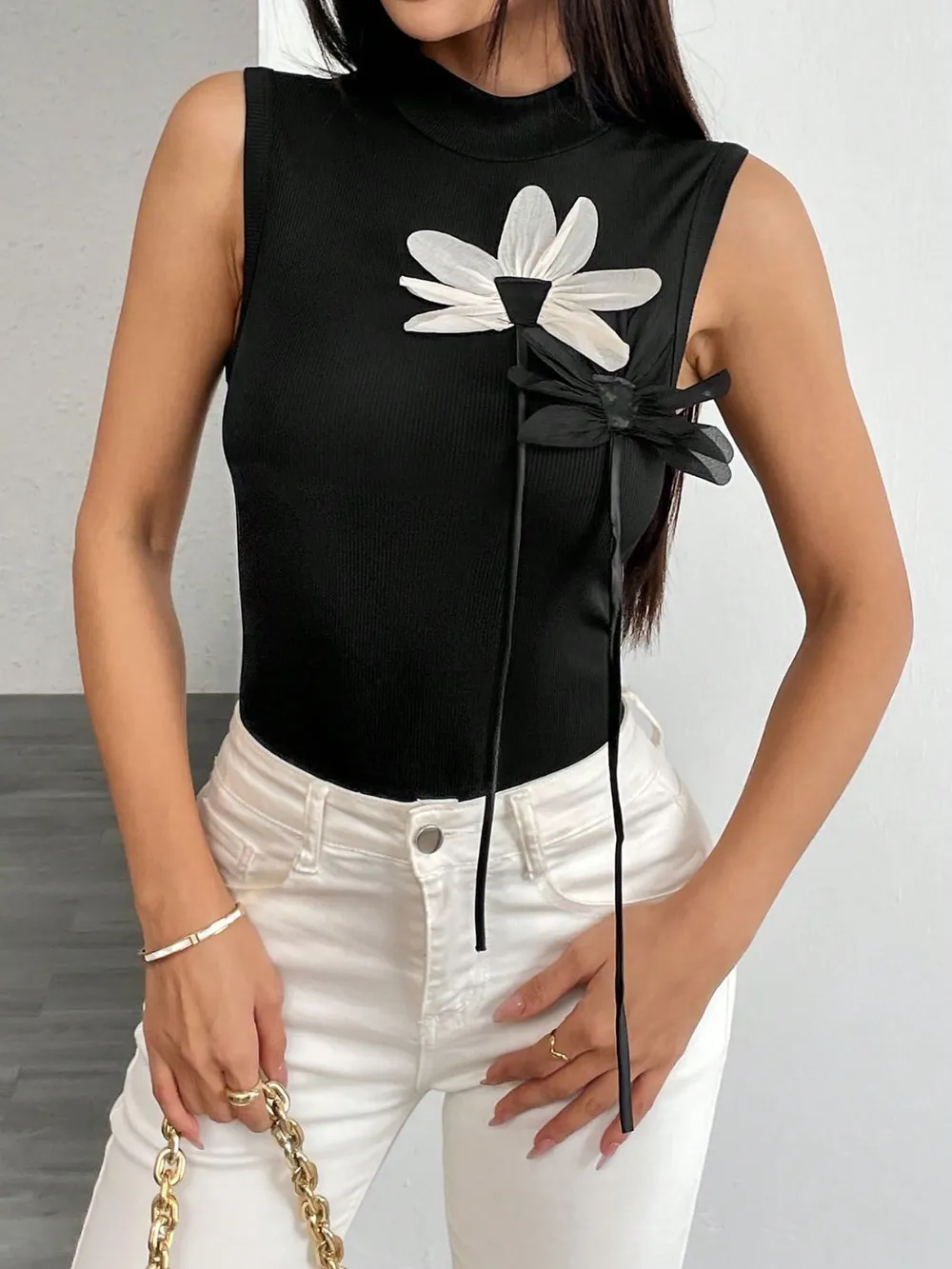 Flower Mock Neck Tank, image 4